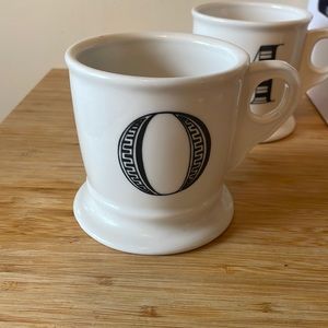 Letter O mug